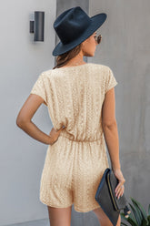 Shorts de una pieza lisos con cuello en V y encaje